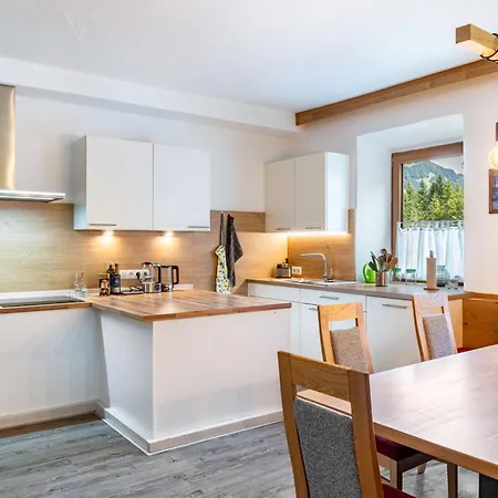 A Nett's Nest - Haus Tatil Evi Hainzenberg